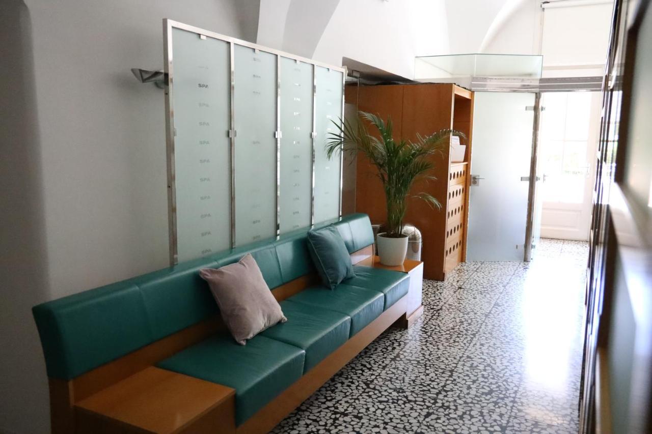 Hostel Hospitality House - H H H Ljubljana Bagian luar foto